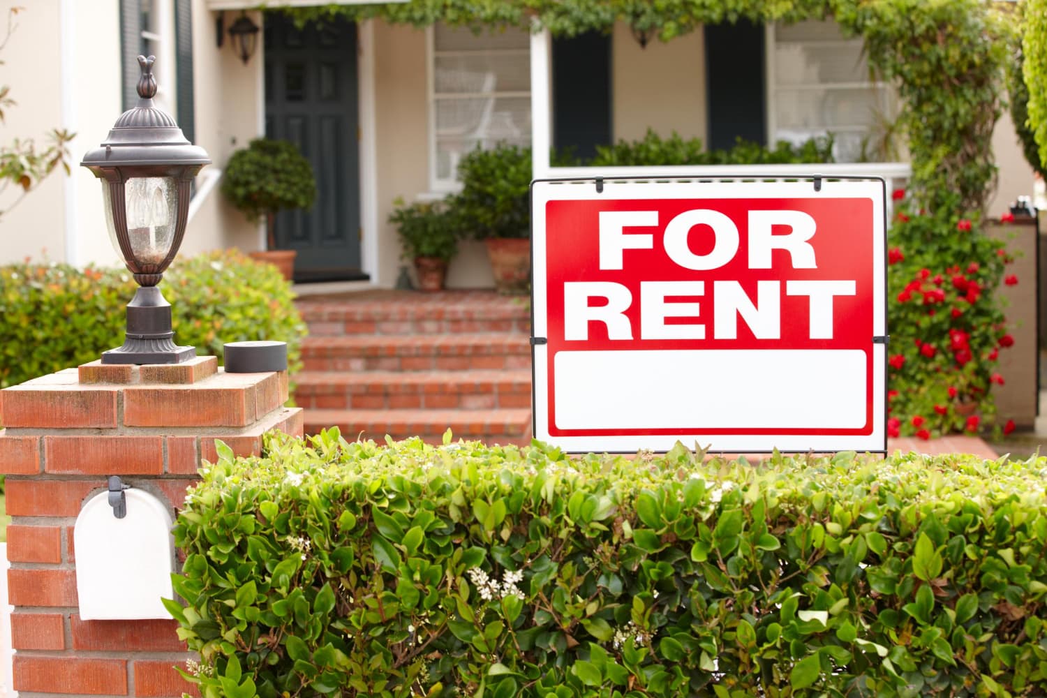 Cover Image for How landlords can keep rental property maintenance, records, and performance organized